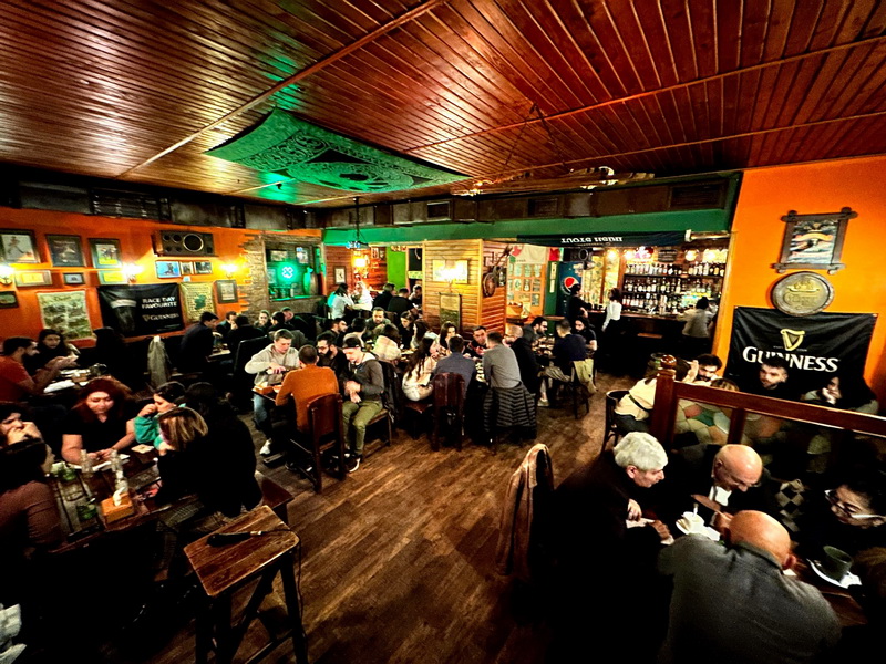 A full house at 26 Irish on a busy evening